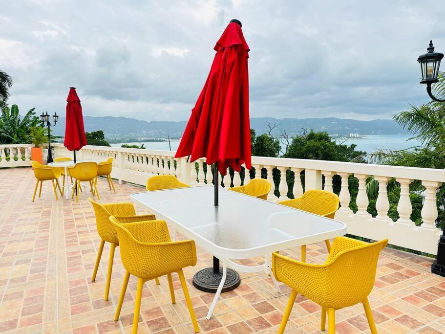 Falcon Islandview - Airport Pickup Available - 24Security Montego Bay Exterior photo